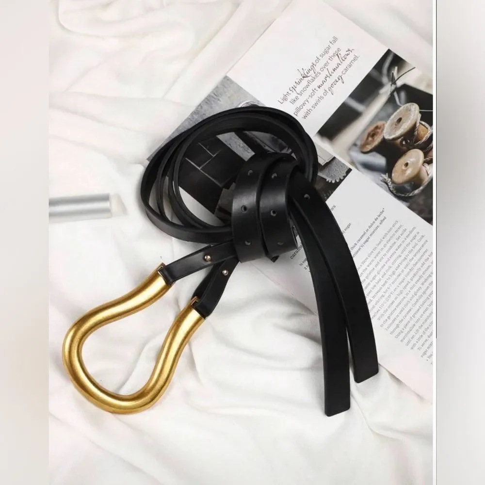 NEW! O/S BLACK Horse-bit  Strappy Belt with Gold Loop Accent